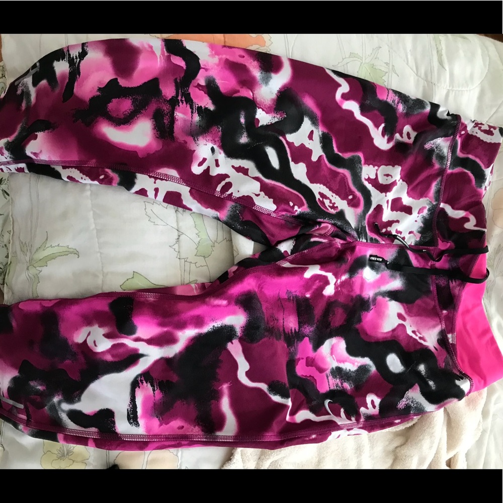 Nike dri fit leggings